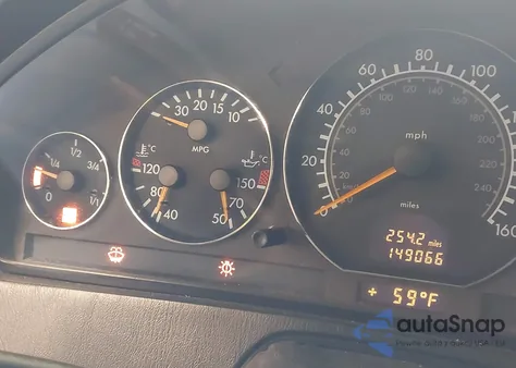 1999 Mercedes-Benz Sl 500 z USA, uszkodzony, nr VIN WDBFA68F1XF173552